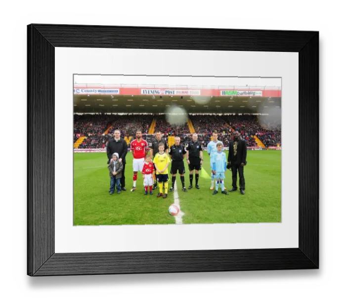Framed Print : Bristol City vs Coventry City: Clash at Ashton Gate Stadium - April 9, 2012 Framed Print : Bristol City vs Coventry City: Clash at Ashton Gate Stadium - April 9, 2012