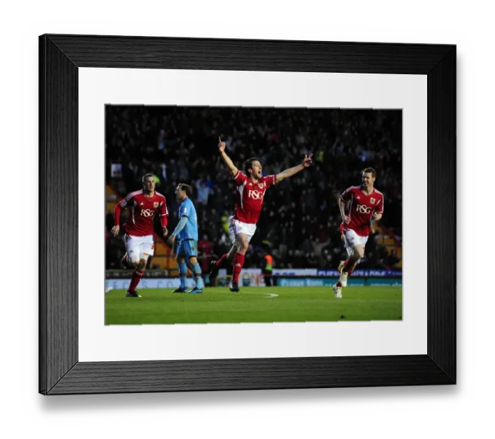 Framed Print : Bristol City v West Ham 170412 Framed Print : Bristol City v West Ham 170412