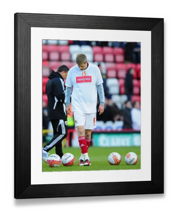 Framed Print : Bristol City vs. West Ham United: A Football Rivalry - Season 11-12 Framed Print : Bristol City vs. West Ham United: A Football Rivalry - Season 11-12