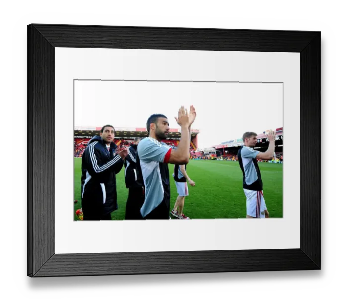 Framed Print : Bristol City vs Barnsley: Liam Fontaine in Action at Ashton Gate Stadium - April 2012