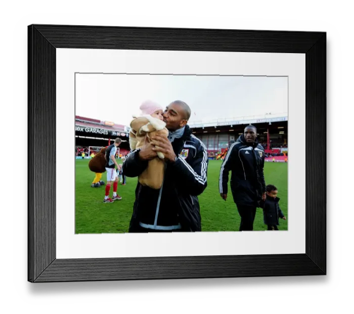 Framed Print : Bristol City vs Barnsley: Marvin Elliott in Action at Ashton Gate Stadium, 2012 Framed Print : Bristol City vs Barnsley: Marvin Elliott in Action at Ashton Gate Stadium, 2012