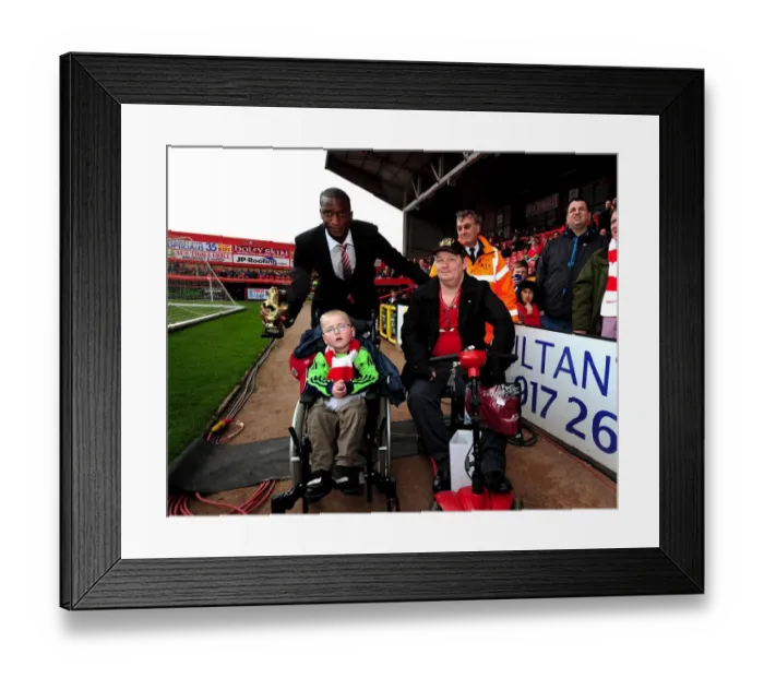 Framed Print : Bristol City vs Barnsley: Clash at Ashton Gate Stadium - April 2012 Framed Print : Bristol City vs Barnsley: Clash at Ashton Gate Stadium - April 2012