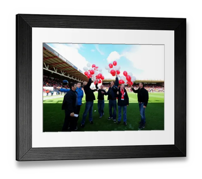 Framed Print : Thrilling Football Clash: Bristol City vs Barnsley at Ashton Gate Stadium (April 2012) Framed Print : Thrilling Football Clash: Bristol City vs Barnsley at Ashton Gate Stadium (April 2012)