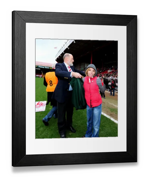 Framed Print : Bristol City vs Barnsley: Season 11-12 Showdown