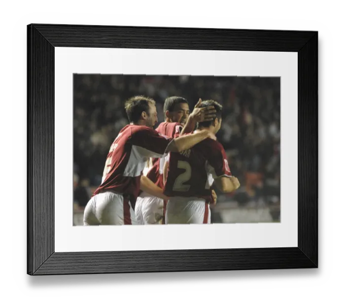 Framed Print : Bristol City vs Ipswich Town: Season 07-08