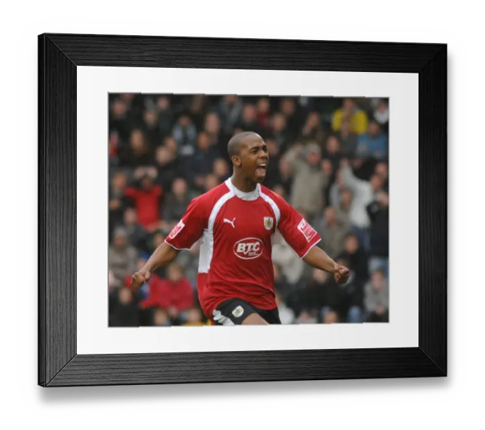 Framed Print : Darren Byfield