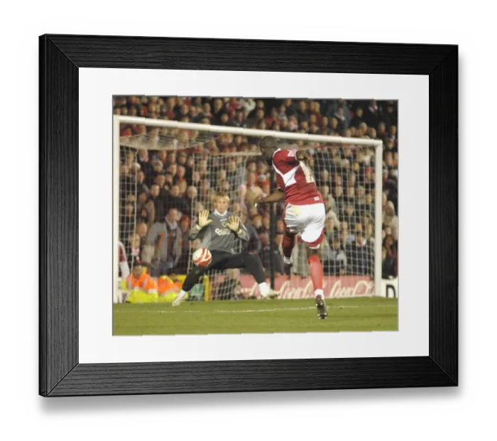Framed Print : Bristol City vs Cardiff City Football Rivalry: Enoch Showunmi in Action Framed Print : Bristol City vs Cardiff City Football Rivalry: Enoch Showunmi in Action