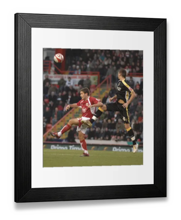 Framed Print : Lee Johnson