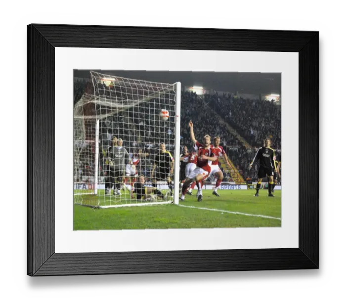 Framed Print : Trundle's Thriller: The Unforgettable Goal – Bristol City vs Cardiff City Framed Print : Trundle's Thriller: The Unforgettable Goal – Bristol City vs Cardiff City
