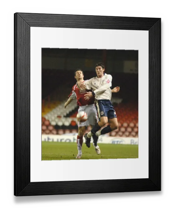 Framed Print : Jamie McAllister in Action for Bristol City Against Barnsley Framed Print : Jamie McAllister in Action for Bristol City Against Barnsley