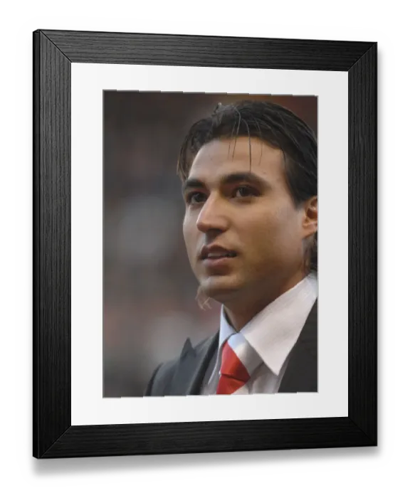 Framed Print : Nick Carle in Action: Bristol City vs. Middlesbrough