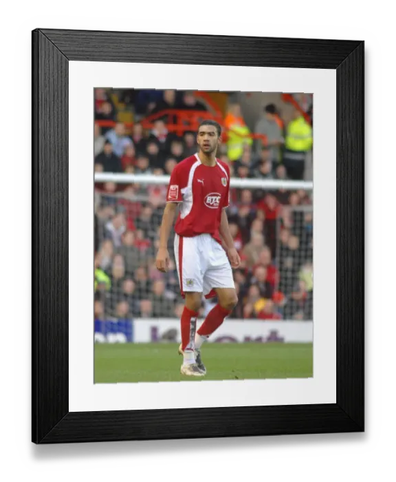 Framed Print : Liam Fontaine in Action: Bristol City vs Middlesbrough Framed Print : Liam Fontaine in Action: Bristol City vs Middlesbrough