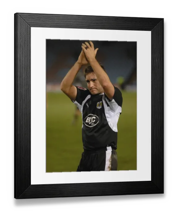 Framed Print : Lee Johnson Framed Print : Lee Johnson