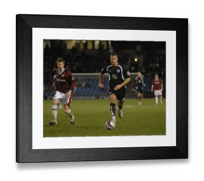 Framed Print : Burnley vs. Bristol City: A Football Rivalry - Season 07-08 Framed Print : Burnley vs. Bristol City: A Football Rivalry - Season 07-08