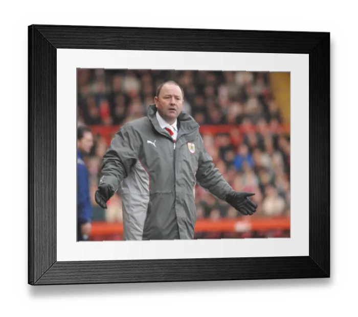 Framed Print : Gary Johnson in Action: Bristol City vs Colchester United