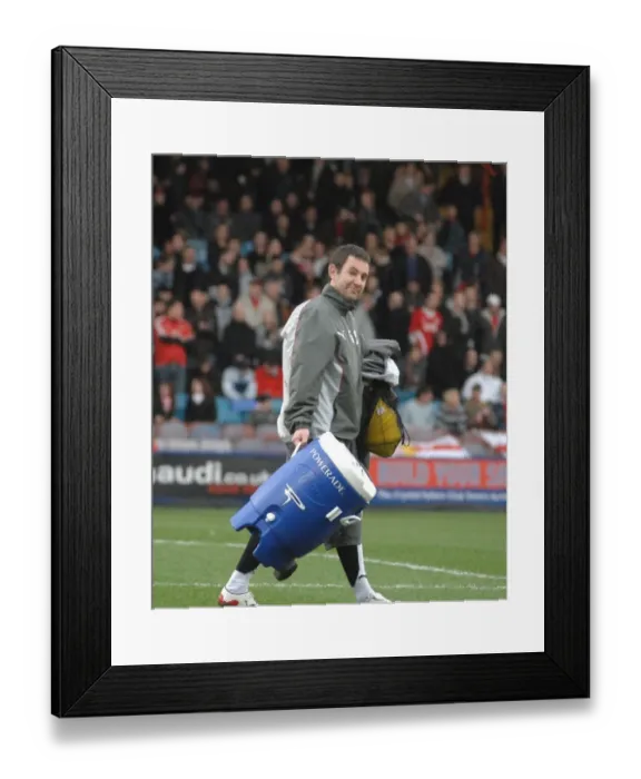 Framed Print : Glenn Schmidt in Action: Crystal Palace vs. Bristol City Framed Print : Glenn Schmidt in Action: Crystal Palace vs. Bristol City