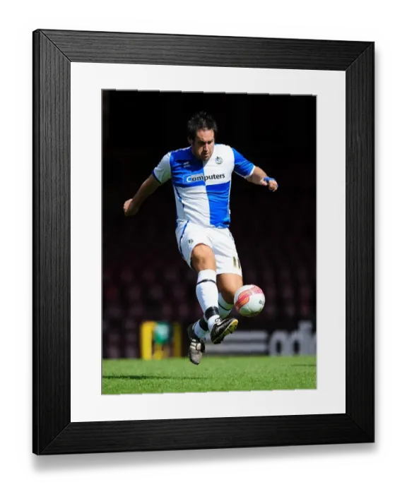 Framed Print : The Passionate Derby: Bristol City vs. Bristol Rovers - Season 11-12 Framed Print : The Passionate Derby: Bristol City vs. Bristol Rovers - Season 11-12
