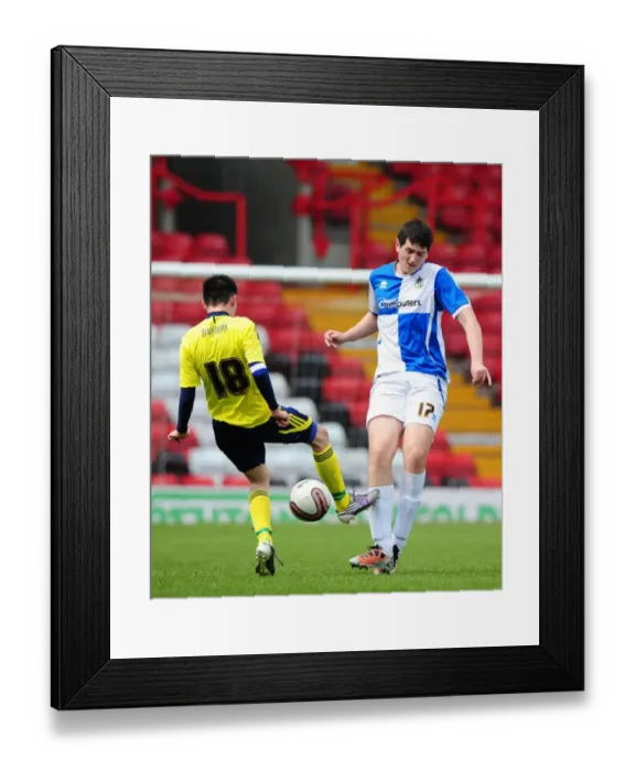 Framed Print : The Intense Derby: Bristol City vs. Bristol Rovers - Season 11-12 Framed Print : The Intense Derby: Bristol City vs. Bristol Rovers - Season 11-12
