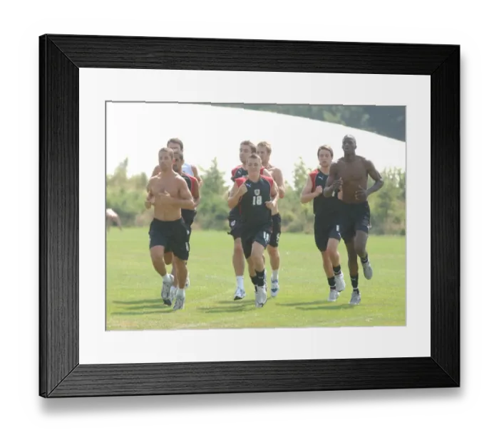 Framed Print : Bristol City Training Ground: Training 06-07 Framed Print : Bristol City Training Ground: Training 06-07
