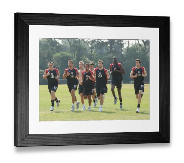 Framed Print : Bristol City Football Club: Training at the 06-07 Grounds Framed Print : Bristol City Football Club: Training at the 06-07 Grounds