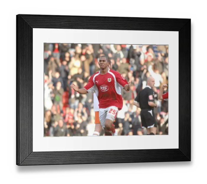 Framed Print : Marvin Elliott's Euphoric Moment: Bristol City's Winning Goal vs. Blackpool Framed Print : Marvin Elliott's Euphoric Moment: Bristol City's Winning Goal vs. Blackpool