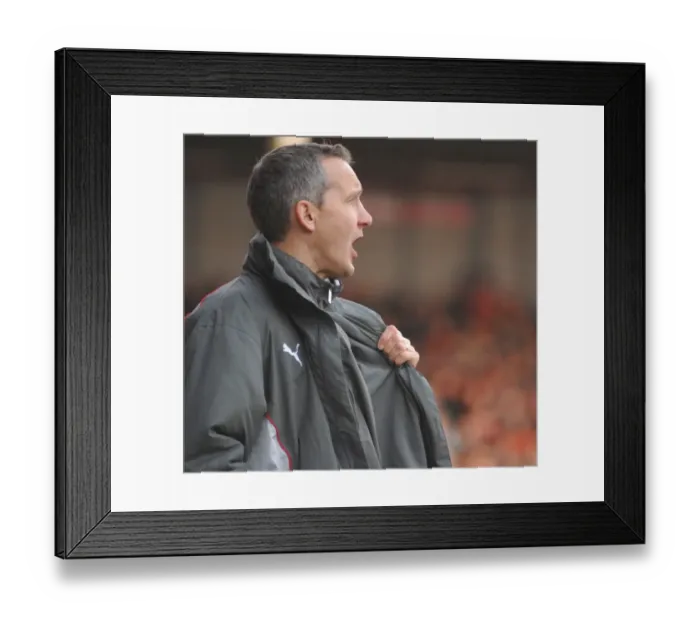Framed Print : Keith Millen Framed Print : Keith Millen