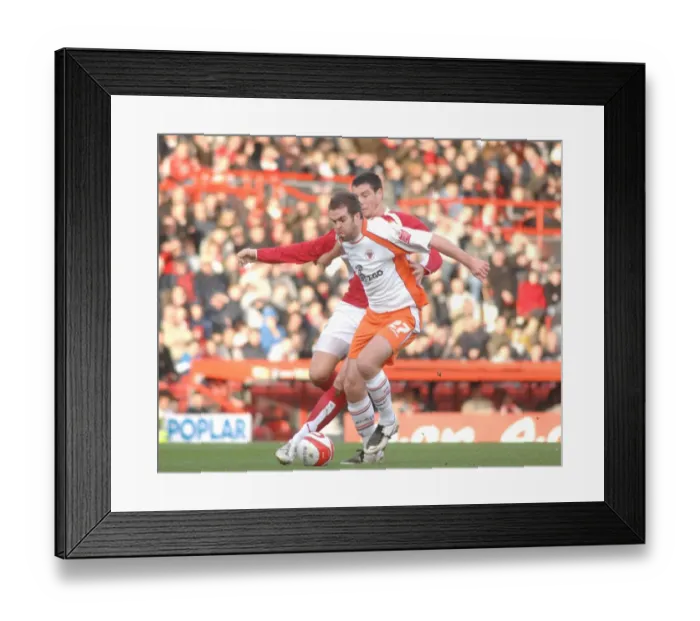 Framed Print : Bristol City's Tamas Priskin in Action Against Blackpool