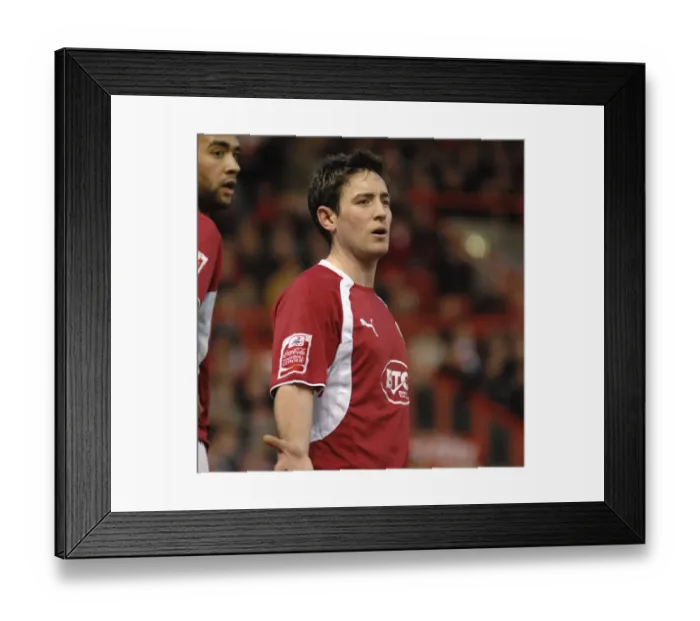 Framed Print : Bristol City vs Blackpool: Lee Johnson Leads the Charge