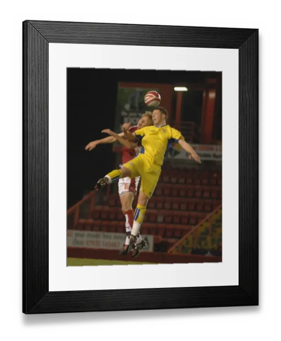 Framed Print : Andrew Rose in Action: U18 Clash between Bristol City and Leeds United Framed Print : Andrew Rose in Action: U18 Clash between Bristol City and Leeds United