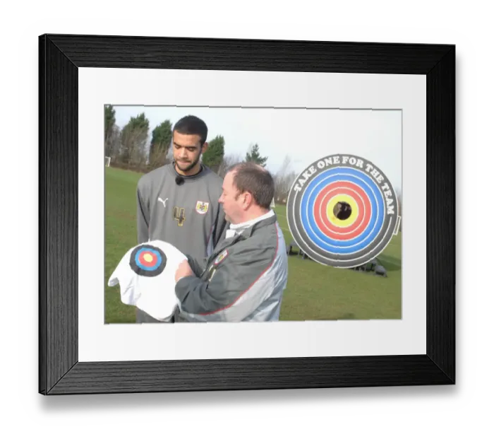 Framed Print : Bristol City Classics: A Moment of Unforgettable Team Spirit Framed Print : Bristol City Classics: A Moment of Unforgettable Team Spirit