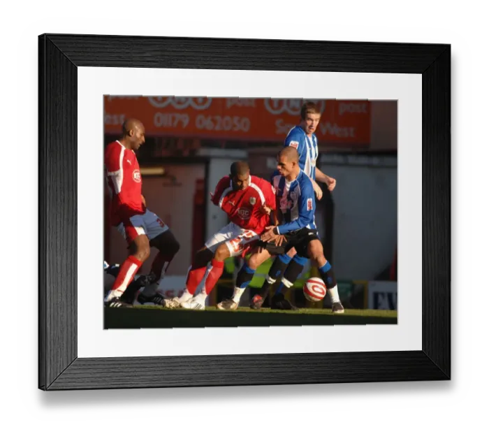 Framed Print : Marvin Elliott: Thrilling Moment at Bristol City vs Sheffield Wednesday Framed Print : Marvin Elliott: Thrilling Moment at Bristol City vs Sheffield Wednesday