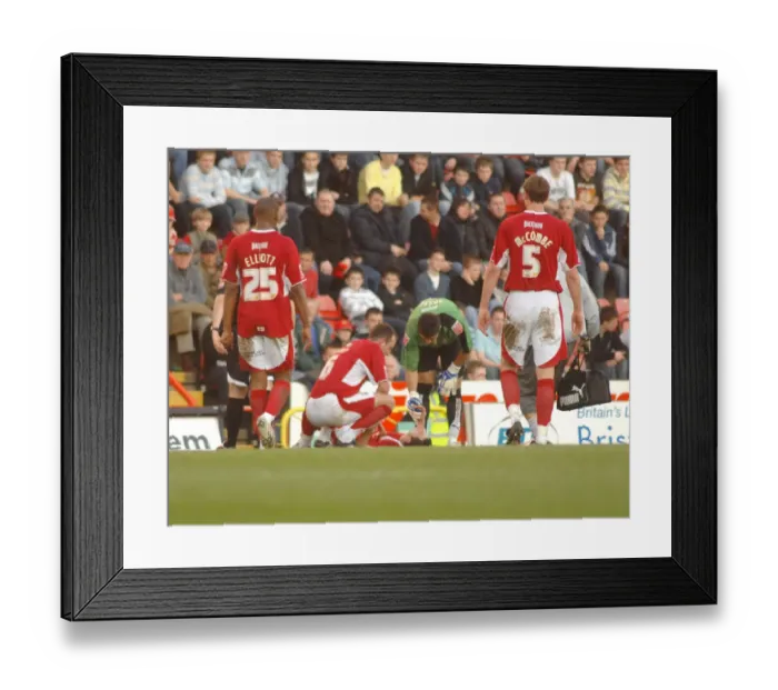 Framed Print : Bristol City V Sheffield Wednesday