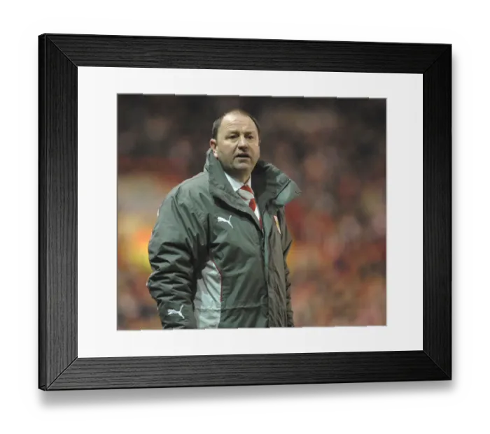 Framed Print : Gary Johnson in Action: Bristol City vs Crystal Palace Framed Print : Gary Johnson in Action: Bristol City vs Crystal Palace