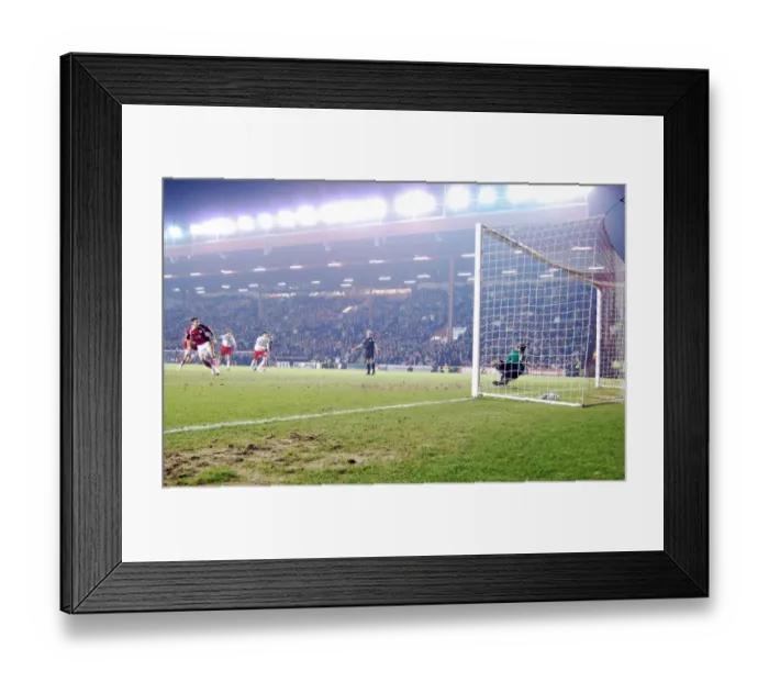 Framed Print : Bradley Orr