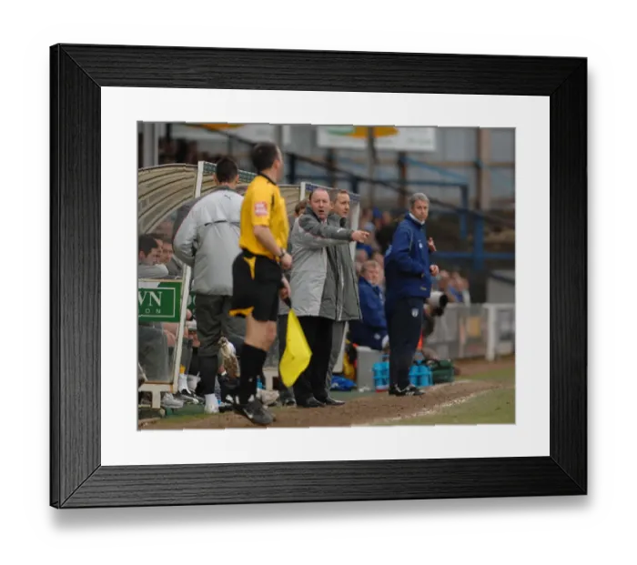 Framed Print : Gary Johnson in Action: Colchester United vs. Bristol City Clash Framed Print : Gary Johnson in Action: Colchester United vs. Bristol City Clash