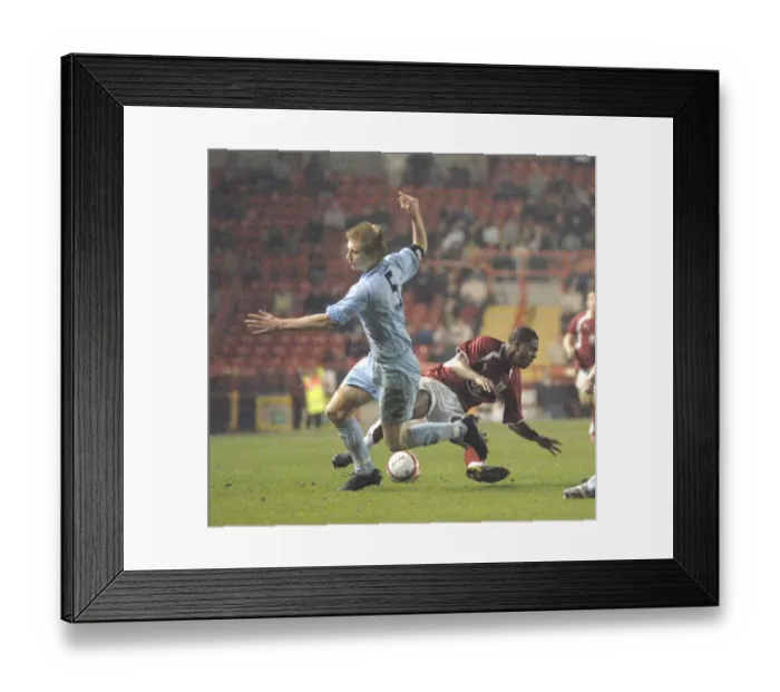 Framed Print : Tristan Plummer in Action: Clash between Bristol City U18s and Manchester City U18s Framed Print : Tristan Plummer in Action: Clash between Bristol City U18s and Manchester City U18s