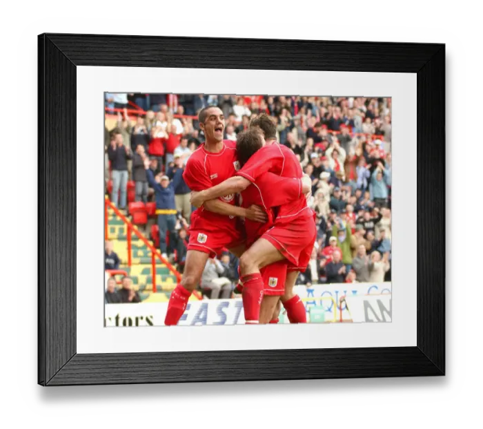 Framed Print : Lee Peacock Scott Murray Louis Carey Celebration Framed Print : Lee Peacock Scott Murray Louis Carey Celebration