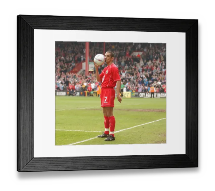 Framed Print : Scott Murray Hat-trick