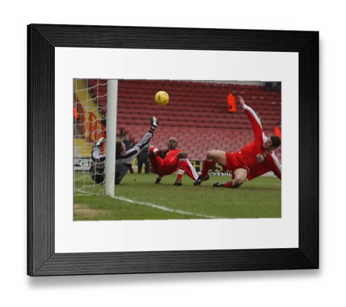 Framed Print : Lee Peacock Leroy Lita Framed Print : Lee Peacock Leroy Lita