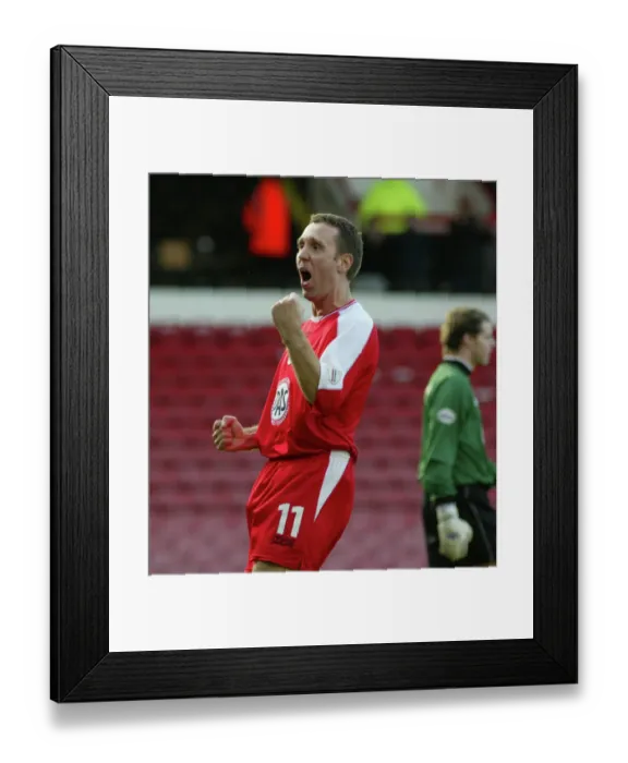 Framed Print : Brian Tinnion Framed Print : Brian Tinnion