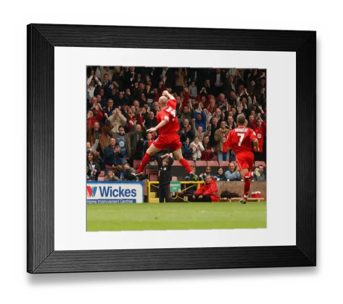 Framed Print : Euphoric Moment: Steve Brooker's Unforgettable Celebration (04-05)