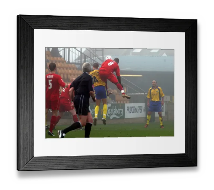 Framed Print : Thrilling Moments: Leroy Lita's Action-Packed Season with Bristol City (04-05) Framed Print : Thrilling Moments: Leroy Lita's Action-Packed Season with Bristol City (04-05)