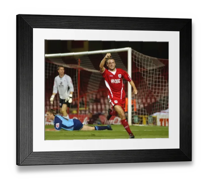 Framed Print : Marcus Stewart's Euphoric Goal Celebration (05-06) Framed Print : Marcus Stewart's Euphoric Goal Celebration (05-06)