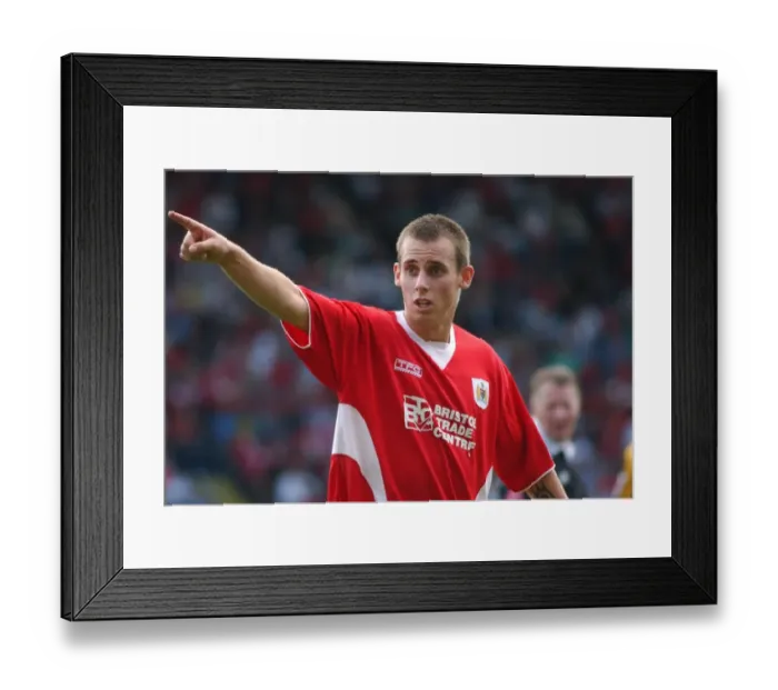 Framed Print : Luke Wilkshire Framed Print : Luke Wilkshire