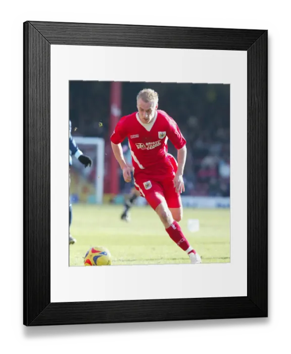 Framed Print : Bristol City FC: Dave Cotterill in Action (05-06) Framed Print : Bristol City FC: Dave Cotterill in Action (05-06)