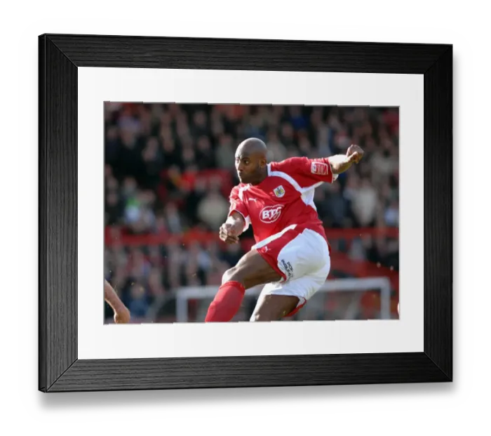 Framed Print : Dele Adebola's Thrilling Goal: Bristol City vs Hull City Framed Print : Dele Adebola's Thrilling Goal: Bristol City vs Hull City