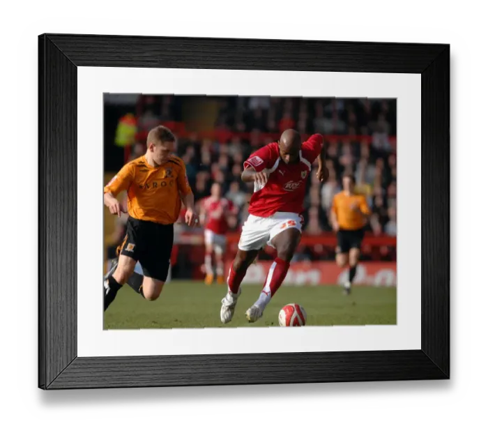 Framed Print : Bristol City vs Hull City: Dele Adebola's Intense Moment on the Field