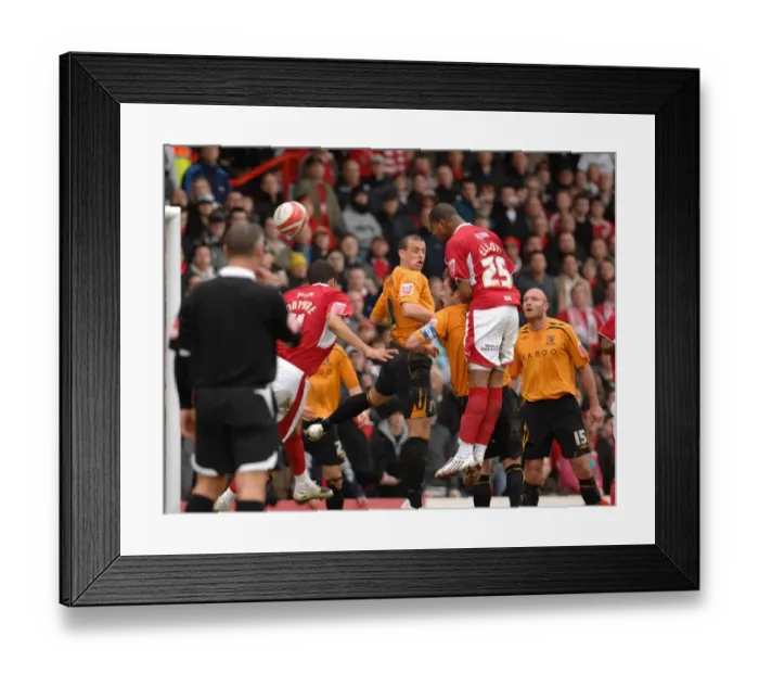 Framed Print : Marvin Elliott: Thrilling Moment at Bristol City vs Hull City Framed Print : Marvin Elliott: Thrilling Moment at Bristol City vs Hull City