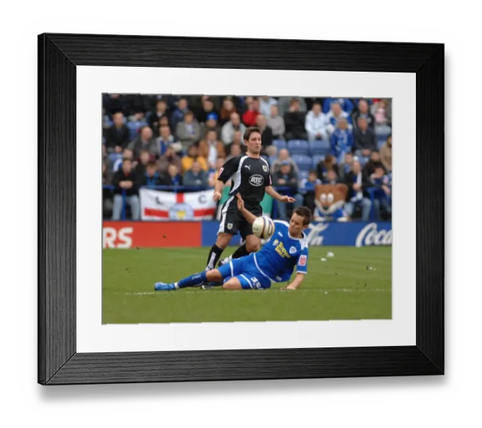 Framed Print : Lee Johnson Framed Print : Lee Johnson