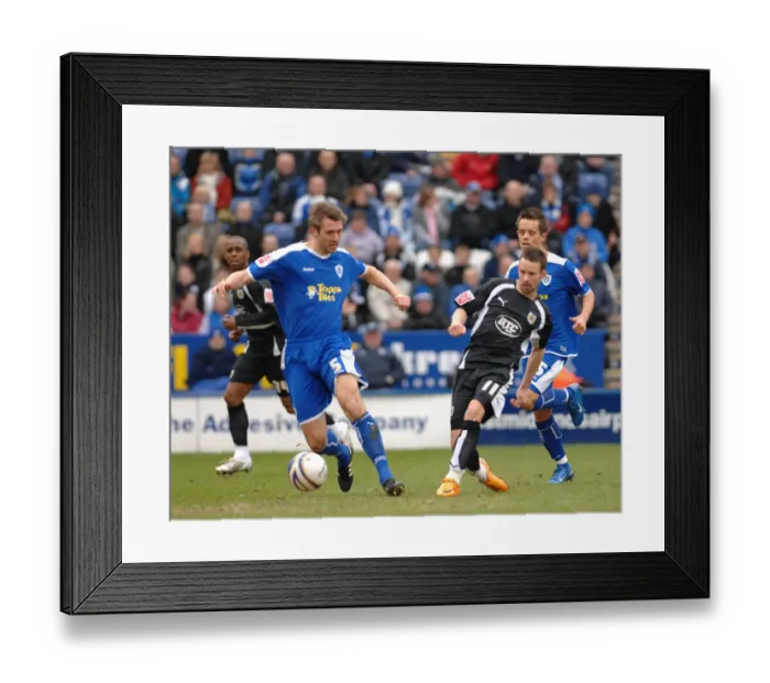 Framed Print : Michael McIndoe in Action: Leicester City vs. Bristol City Framed Print : Michael McIndoe in Action: Leicester City vs. Bristol City